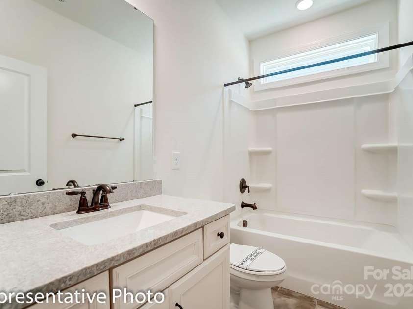1426 Crooked Stick Drive, Rock Hill, SC 29730.  MLS# CAR4295702, YatesRealty ID 34597. 