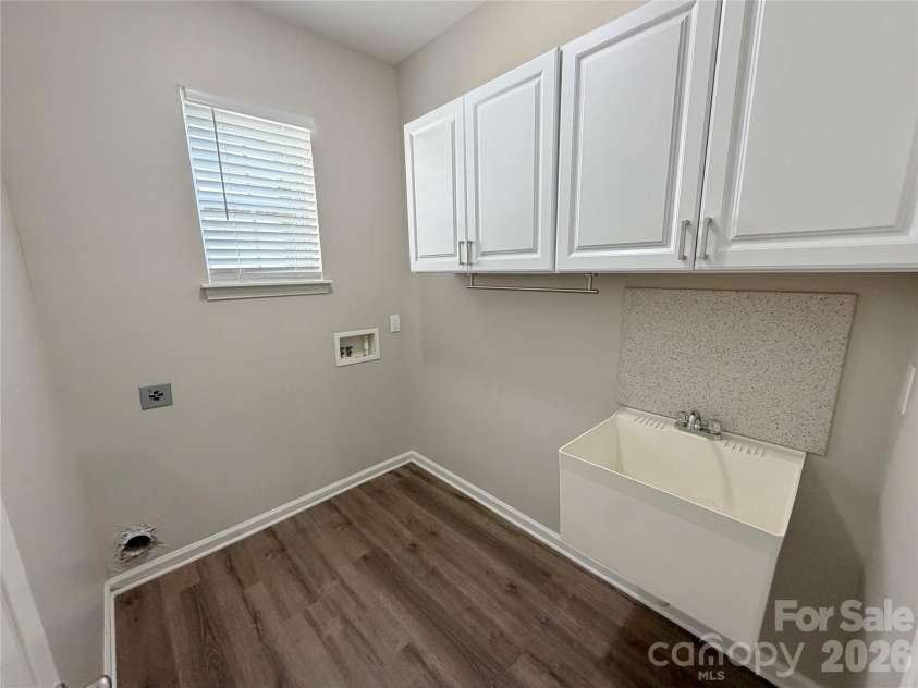 5000 Joyful Noise Lane, Indian Trail, NC 28079.  MLS# CAR4394889, YatesRealty ID 34597. 