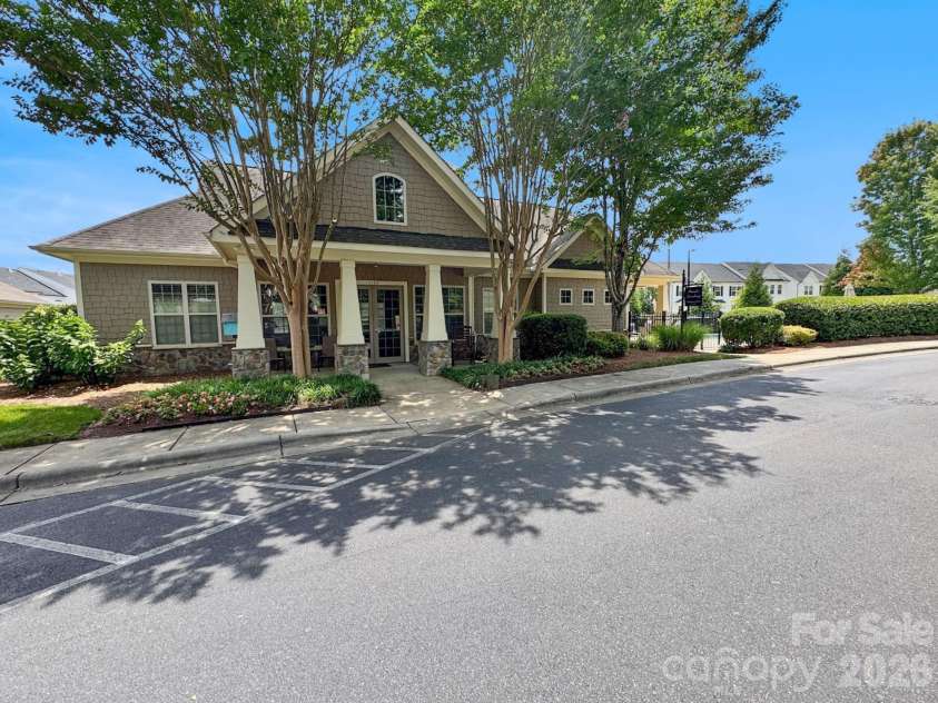 1005 Stuarts Landing Drive, Cramerton, NC 28032.  MLS# CAR4397129, YatesRealty ID 34598. 