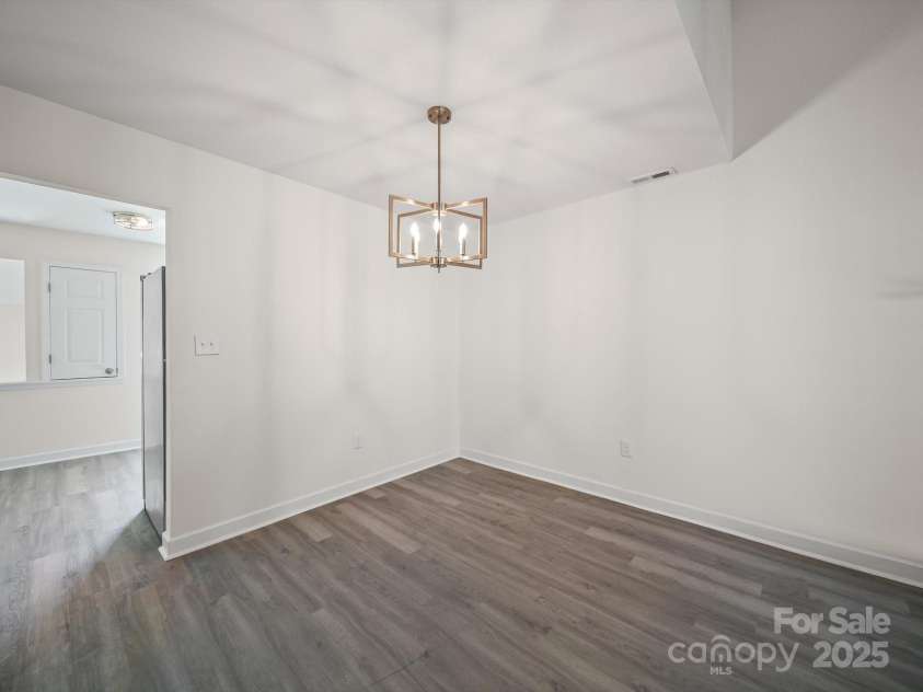 1563 Hunt Club Court, Rock Hill, SC 29732.  MLS# CAR4286943, YatesRealty ID 34598. Dining Area