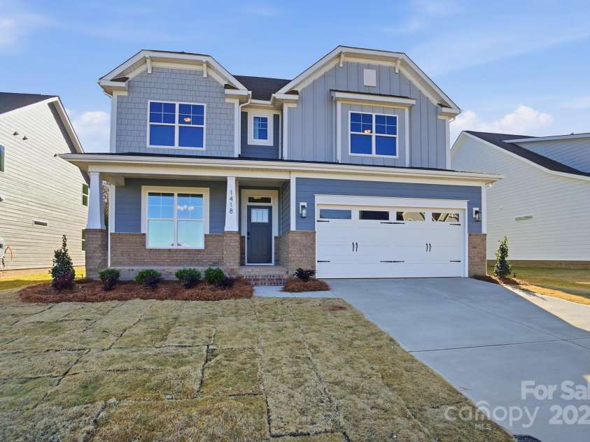 1418 Crooked Stick Drive, Rock Hill, SC 29730.  MLS# CAR4295642, YatesRealty ID 34599. Lot 65 features a Davidson E floorplan