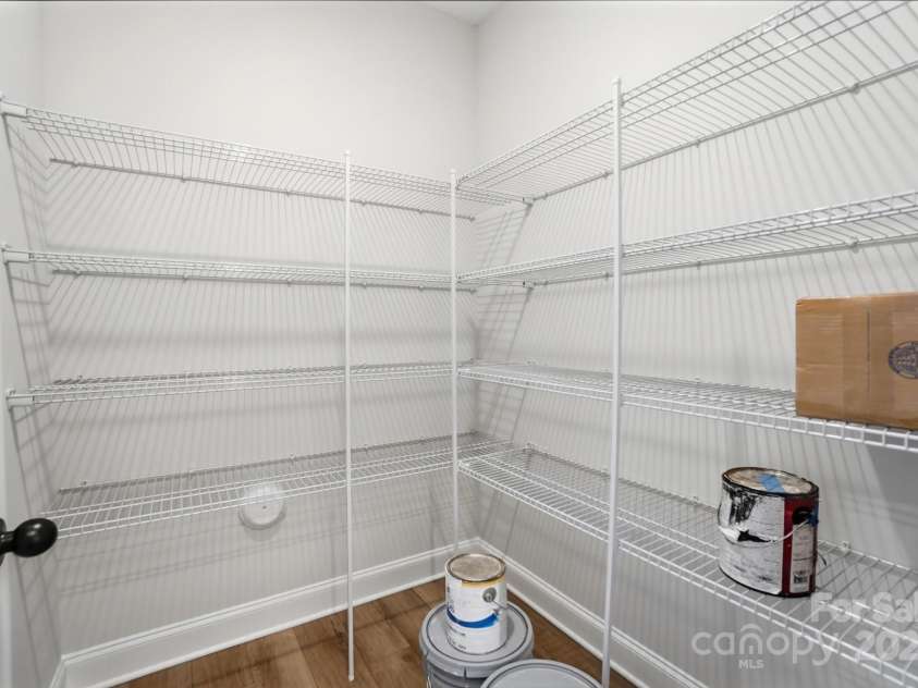 1418 Crooked Stick Drive, Rock Hill, SC 29730.  MLS# CAR4295642, YatesRealty ID 34599. Walk in Pantry