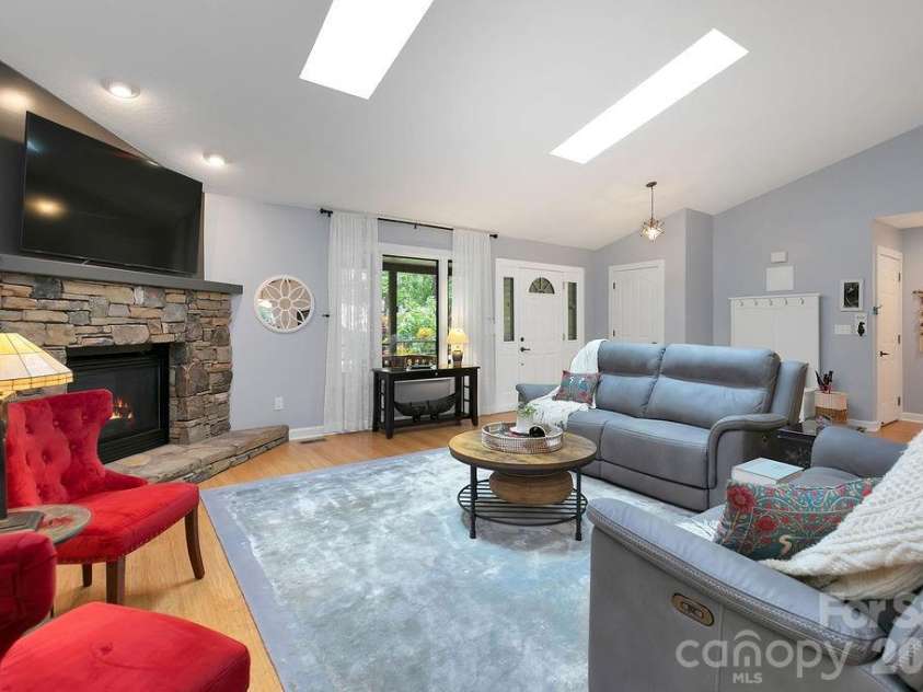 3125 Connestee Trail, Brevard, NC 28712.  MLS# CAR4396358, YatesRealty ID 34599. Light, bright & airy