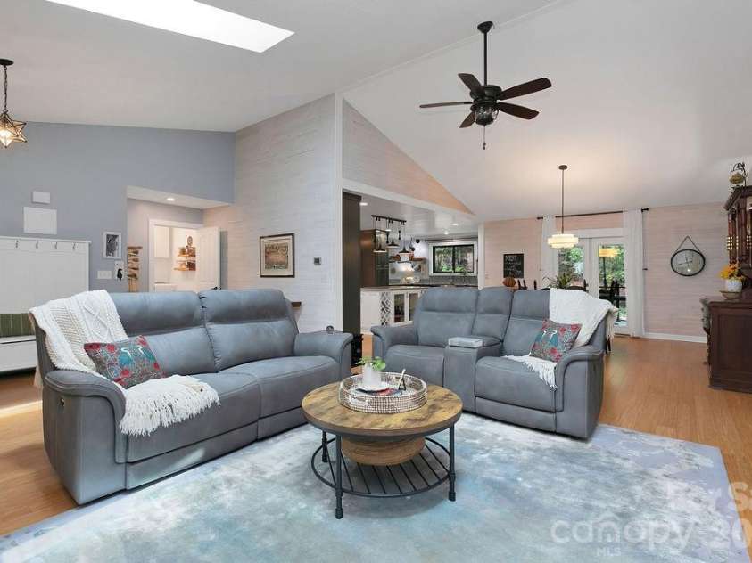 3125 Connestee Trail, Brevard, NC 28712.  MLS# CAR4396358, YatesRealty ID 34599. Vaulted ceilings with skylights