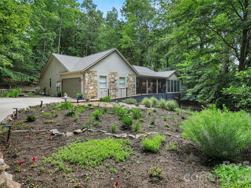 3125 Connestee Trail, Brevard, NC 28712.  MLS# CAR4396358, YatesRealty ID 34599. Welcome to 3125 Connestee Trail...