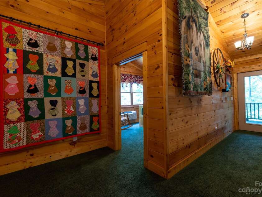 120 Brookwood Lane, Burnsville, NC 28714.  MLS# CAR4047789, YatesRealty ID 346. 