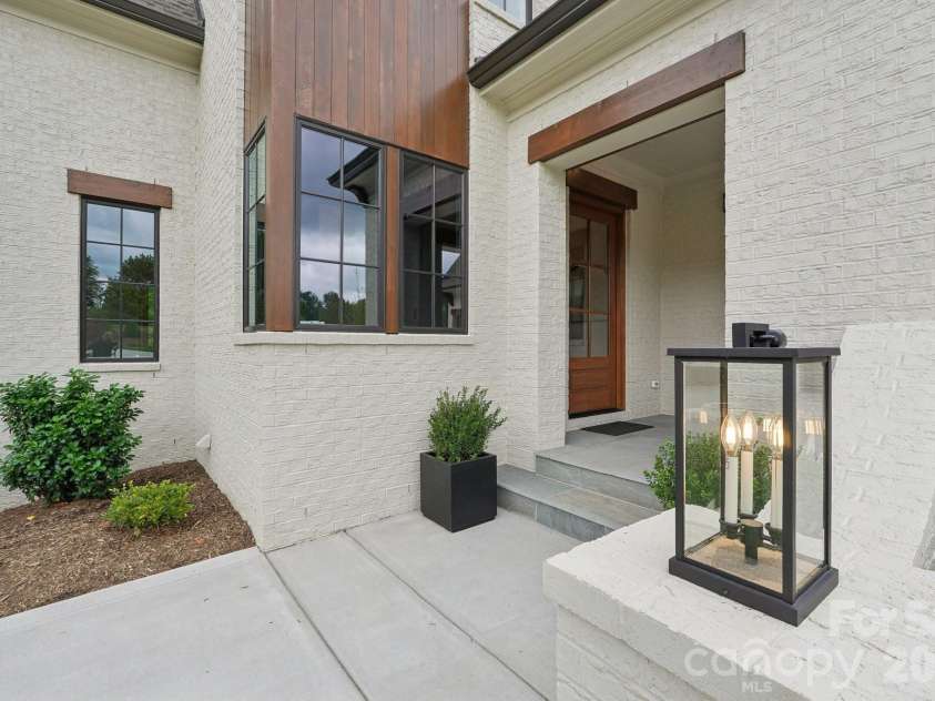 213 Crest Court, Weddington, NC 28104.  MLS# CAR4314692, YatesRealty ID 346. 