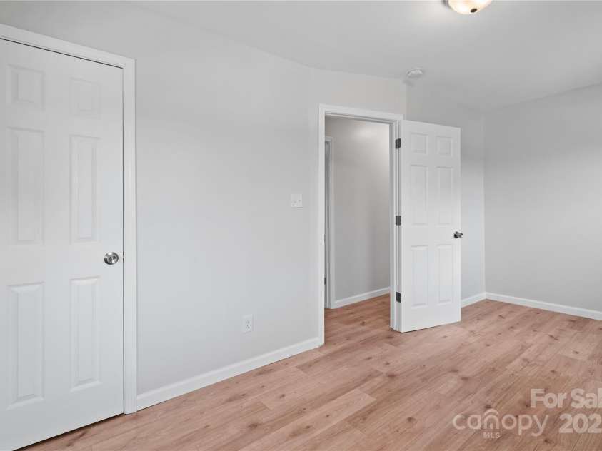 648 Scotts Creek Road, Statesville, NC 28625.  MLS# CAR4298901, YatesRealty ID 346. #2