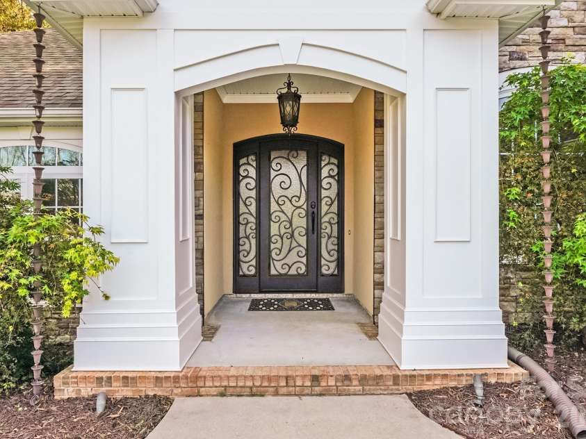 5329 Kuykendall Road, Charlotte, NC 28270.  MLS# CAR4342894, YatesRealty ID 3460. 