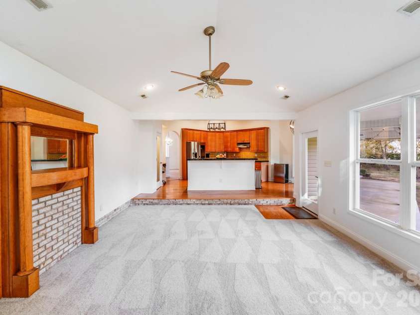 5329 Kuykendall Road, Charlotte, NC 28270.  MLS# CAR4342894, YatesRealty ID 3460. 