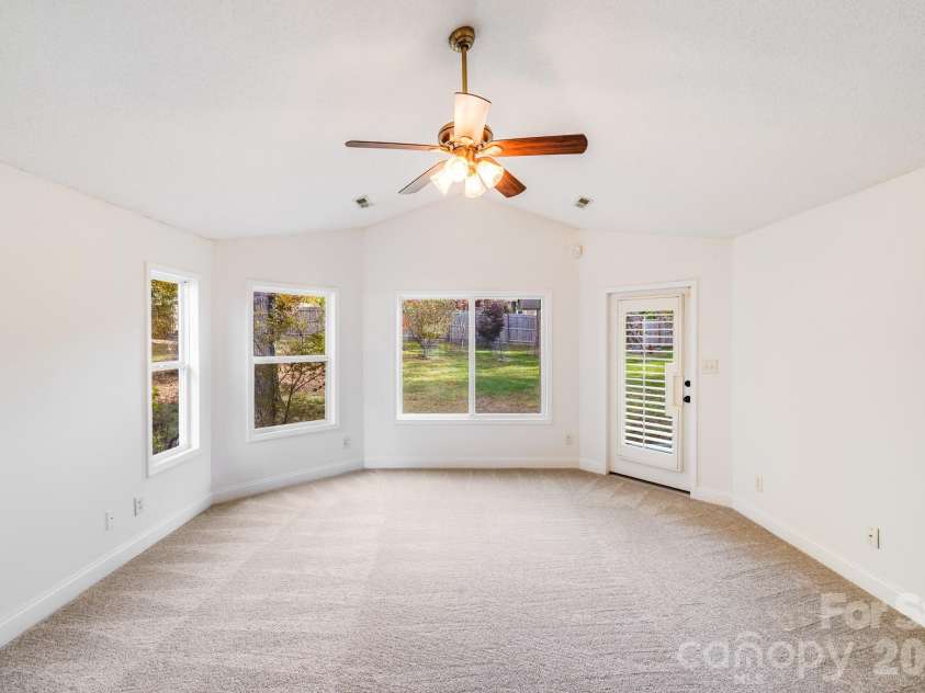 5329 Kuykendall Road, Charlotte, NC 28270.  MLS# CAR4342894, YatesRealty ID 3460. 