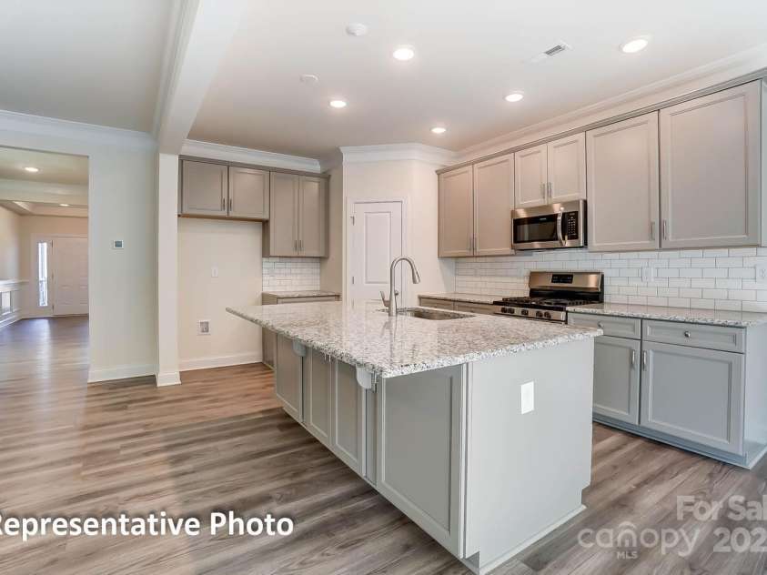 1392 Crooked Stick Drive, Rock Hill, SC 29730.  MLS# CAR4295518, YatesRealty ID 34600. 