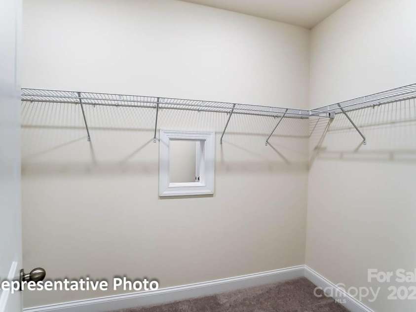 1392 Crooked Stick Drive, Rock Hill, SC 29730.  MLS# CAR4295518, YatesRealty ID 34600. 