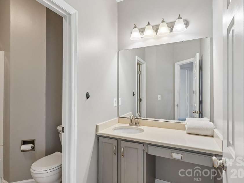 165 Prestwood Lane, Mooresville, NC 28117.  MLS# CAR4384805, YatesRealty ID 34603. 