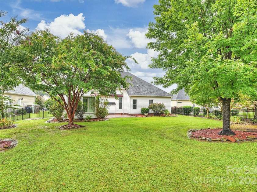 2008 Galena Chase Drive, Indian Trail, NC 28079.  MLS# CAR4283311, YatesRealty ID 34603. 