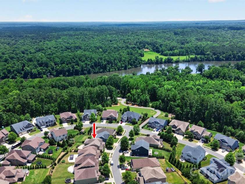 6071 Drave Lane, Fort Mill, SC 29715.  MLS# CAR4391060, YatesRealty ID 34605. Home in reference to the River Launch area.