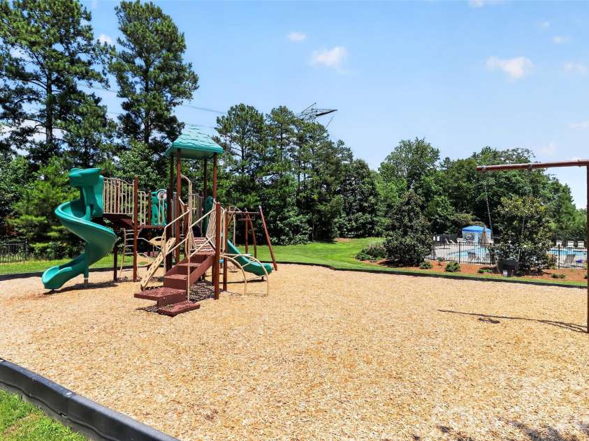 6071 Drave Lane, Fort Mill, SC 29715.  MLS# CAR4391060, YatesRealty ID 34605. Playground