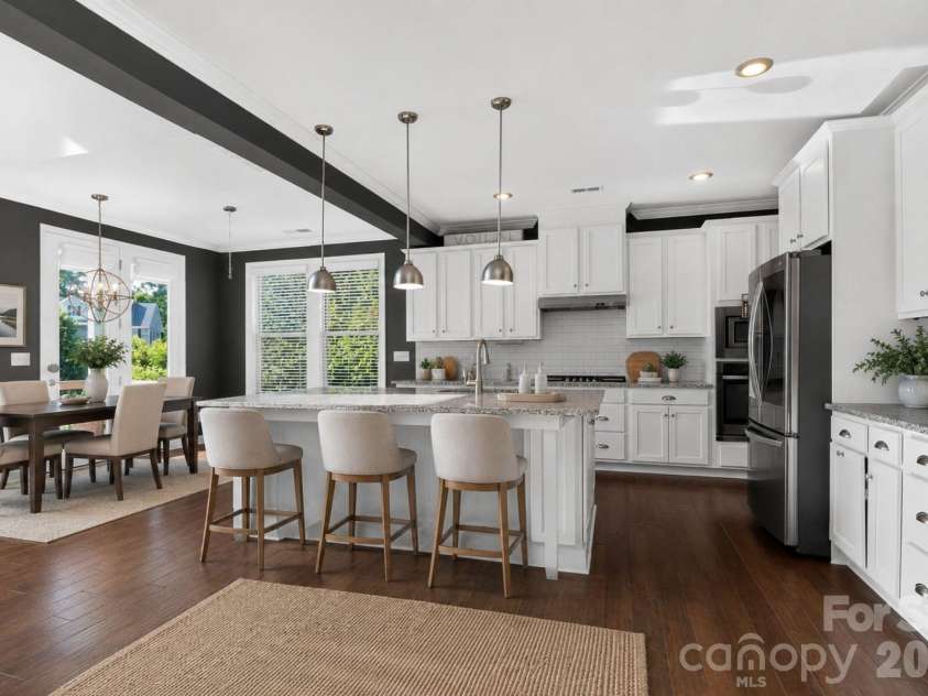 6071 Drave Lane, Fort Mill, SC 29715.  MLS# CAR4391060, YatesRealty ID 34605. Virtual Staged