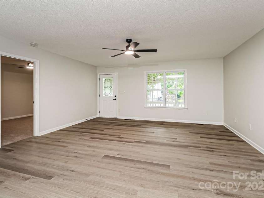 2004 Beau Drive, Stanley, NC 28164.  MLS# CAR4295588, YatesRealty ID 34606. 