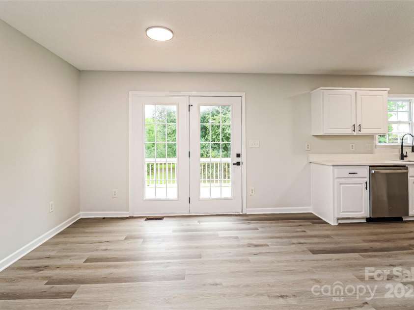 2004 Beau Drive, Stanley, NC 28164.  MLS# CAR4295588, YatesRealty ID 34606. 