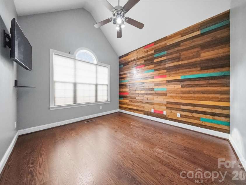 3724 Anderson Mountain Road, Maiden, NC 28650.  MLS# CAR4398584, YatesRealty ID 34607. 