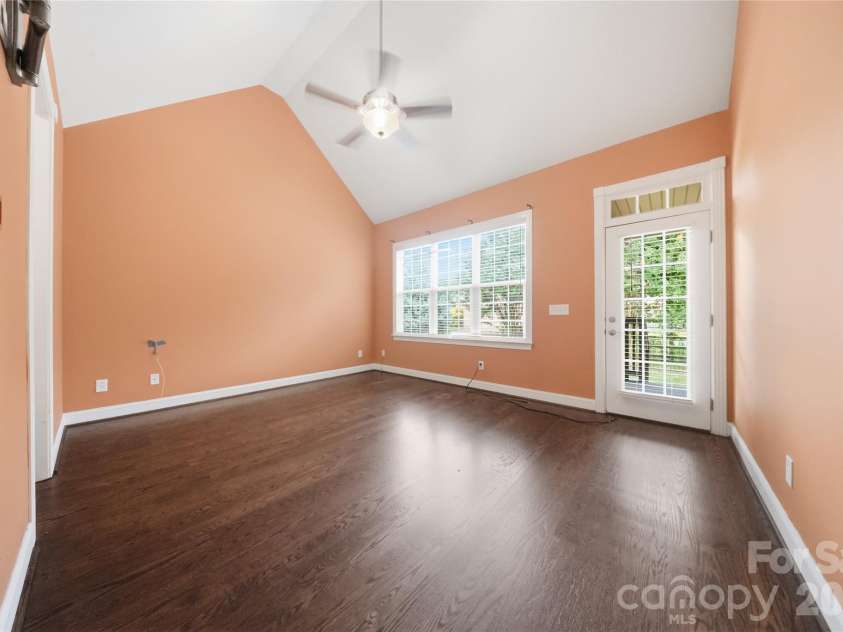3724 Anderson Mountain Road, Maiden, NC 28650.  MLS# CAR4398584, YatesRealty ID 34607. 