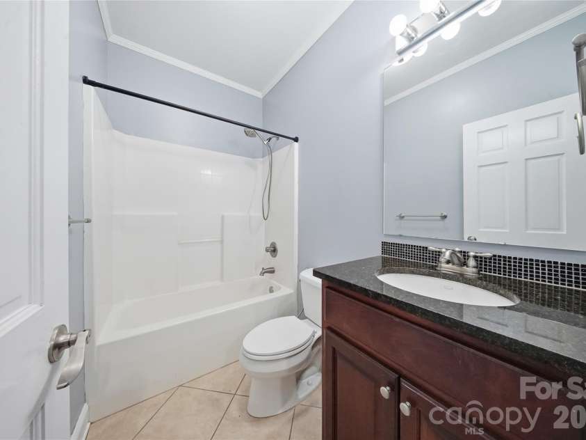 3724 Anderson Mountain Road, Maiden, NC 28650.  MLS# CAR4398584, YatesRealty ID 34607. 