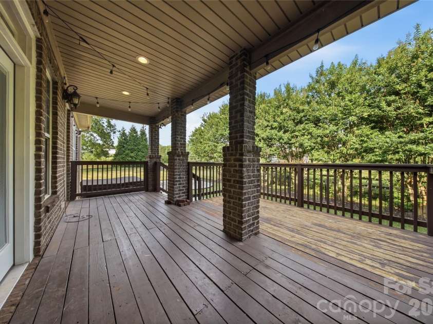 3724 Anderson Mountain Road, Maiden, NC 28650.  MLS# CAR4398584, YatesRealty ID 34607. 