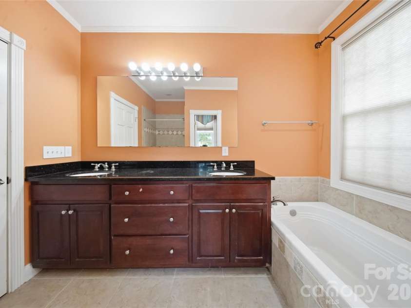 3724 Anderson Mountain Road, Maiden, NC 28650.  MLS# CAR4398584, YatesRealty ID 34607. 