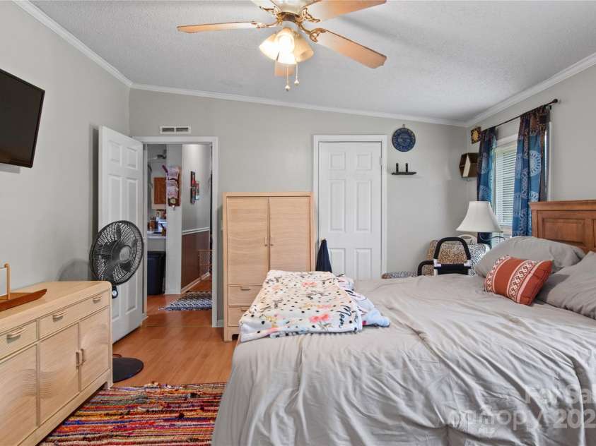 8065 Greenhorn Road, Elkin, NC 28621.  MLS# CAR4292692, YatesRealty ID 34607. 