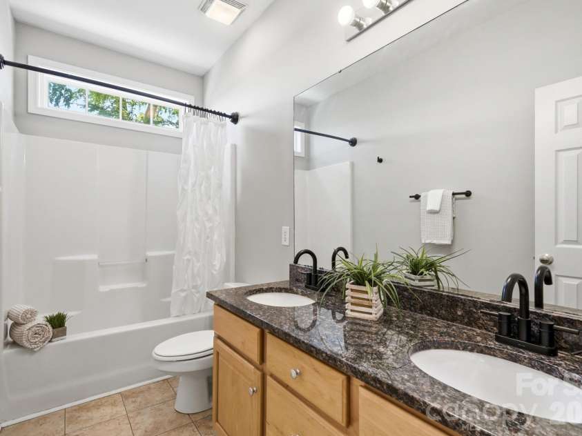208 Harris Farm Road, Mooresville, NC 28115.  MLS# CAR4396812, YatesRealty ID 34609. Full Bath on Upper Level