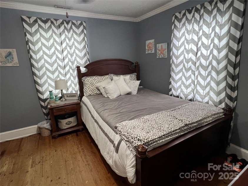 1045 Hoover Avenue, Mount Holly, NC 28120.  MLS# CAR4295611, YatesRealty ID 34610. 