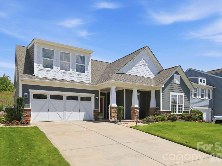 15802 Reynolds Drive, Fort Mill, SC 29707.  MLS# CAR4392763, YatesRealty ID 34610. 