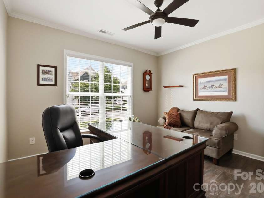 15802 Reynolds Drive, Fort Mill, SC 29707.  MLS# CAR4392763, YatesRealty ID 34610. 