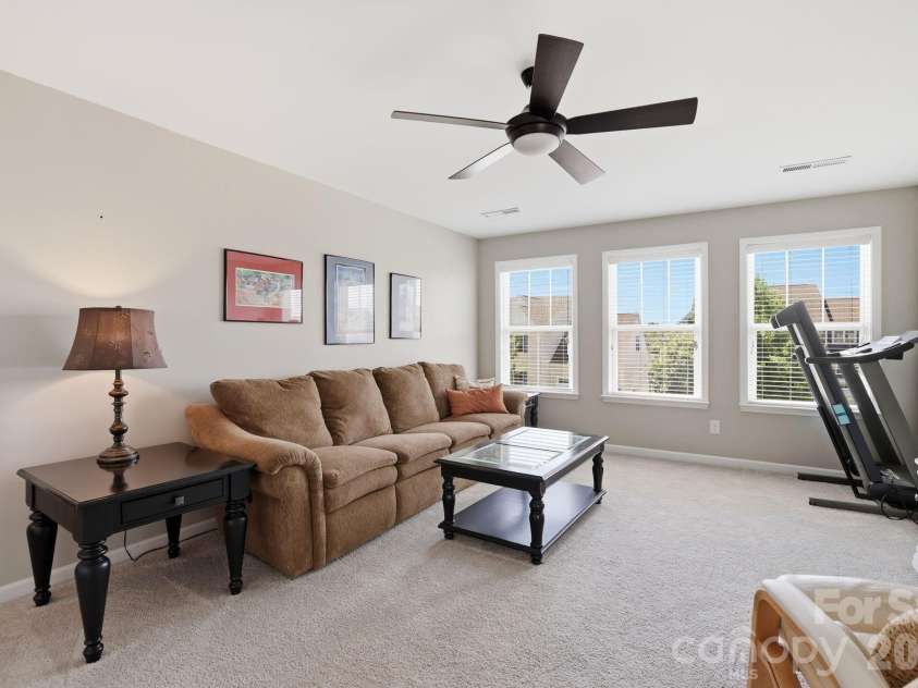 15802 Reynolds Drive, Fort Mill, SC 29707.  MLS# CAR4392763, YatesRealty ID 34610. 