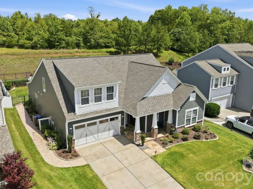 15802 Reynolds Drive, Fort Mill, SC 29707.  MLS# CAR4392763, YatesRealty ID 34610. 
