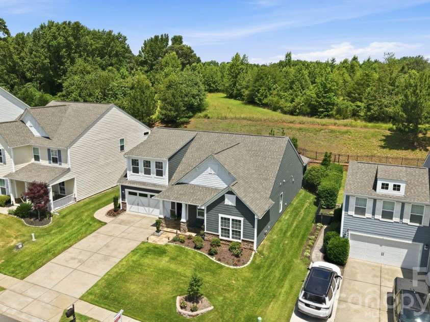 15802 Reynolds Drive, Fort Mill, SC 29707.  MLS# CAR4392763, YatesRealty ID 34610. 