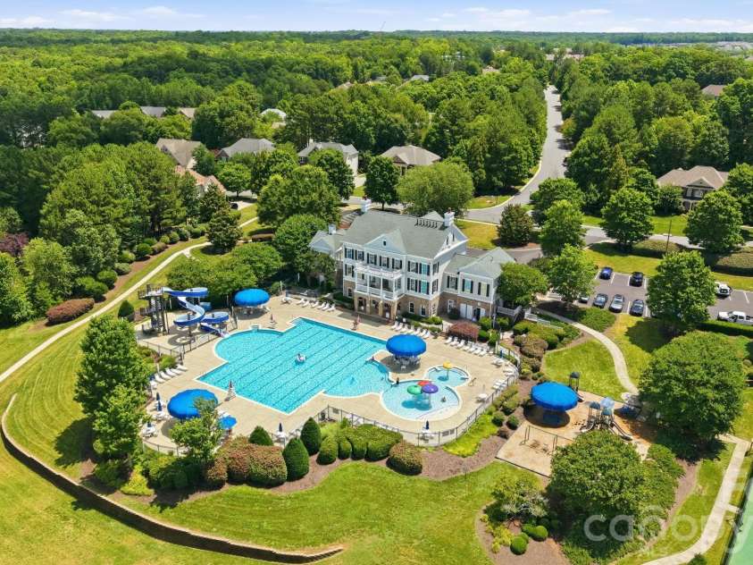 15802 Reynolds Drive, Fort Mill, SC 29707.  MLS# CAR4392763, YatesRealty ID 34610. 