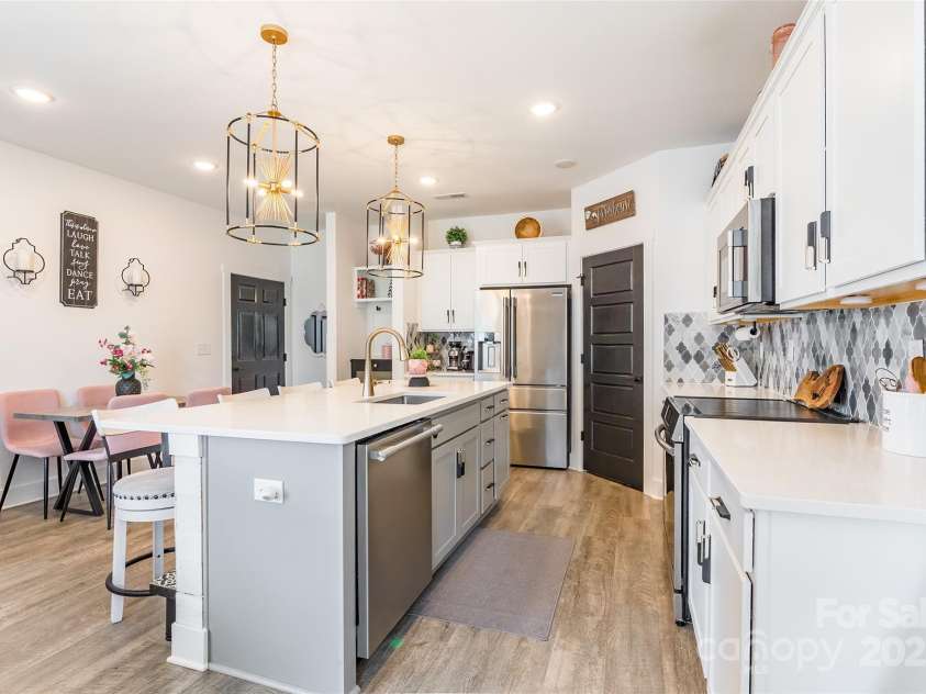 651 Melville Drive, Rock Hill, SC 29732.  MLS# CAR4262767, YatesRealty ID 34611. 