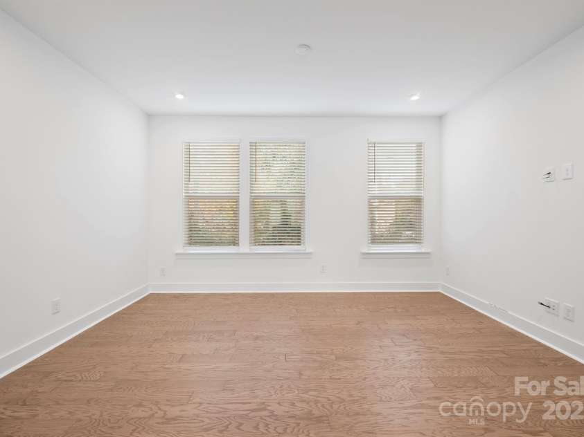 4018 Capital Ridge Court, Charlotte, NC 28205.  MLS# CAR4196575, YatesRealty ID 34613. 