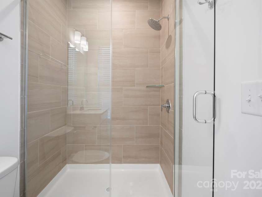 4018 Capital Ridge Court, Charlotte, NC 28205.  MLS# CAR4196575, YatesRealty ID 34613. 
