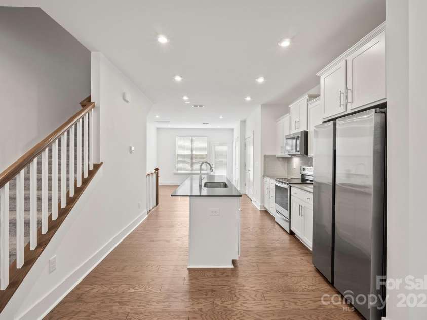 4018 Capital Ridge Court, Charlotte, NC 28205.  MLS# CAR4196575, YatesRealty ID 34613. 