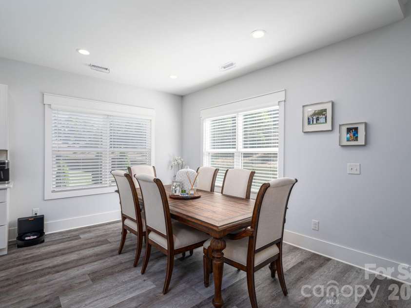 4282 Holly Circle, Conover, NC 28613.  MLS# CAR4397170, YatesRealty ID 34614. Dining ARea