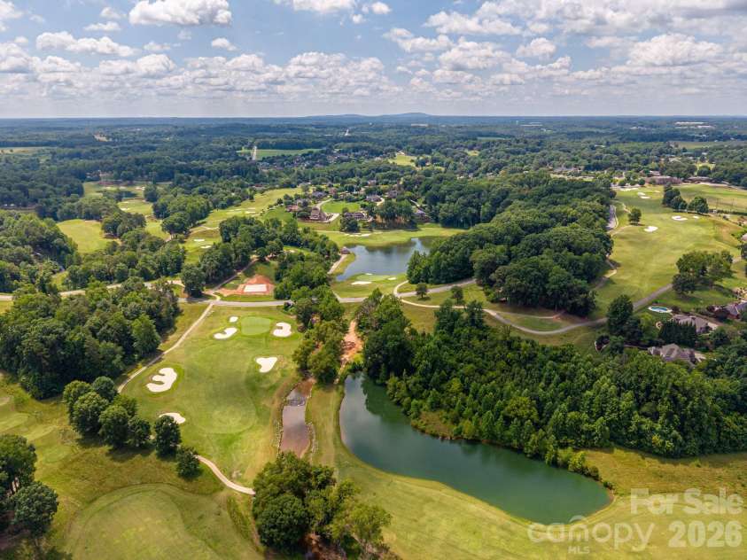 4282 Holly Circle, Conover, NC 28613.  MLS# CAR4397170, YatesRealty ID 34614. Resort Living