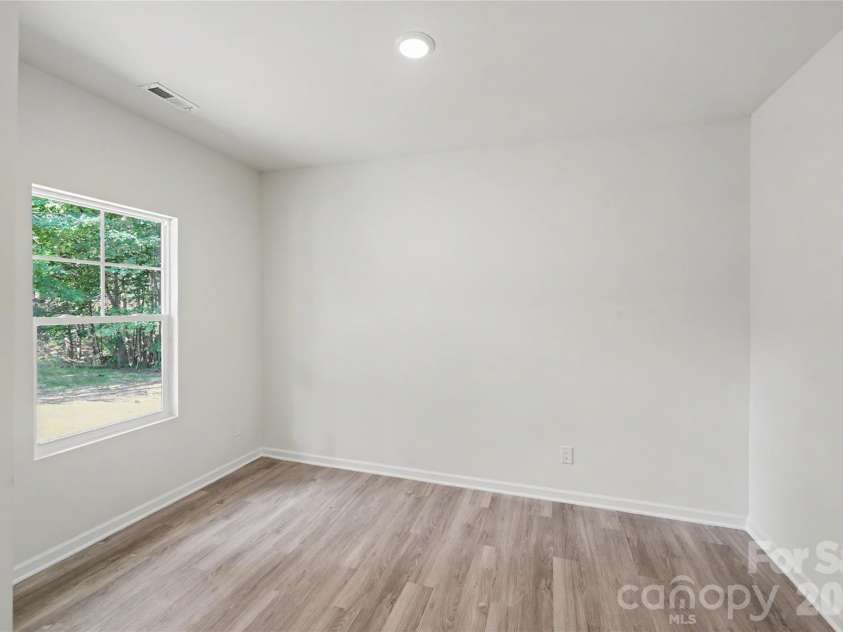 4424 Mountain Creek Road, Iron Station, NC 28080.  MLS# CAR4386175, YatesRealty ID 34615. 