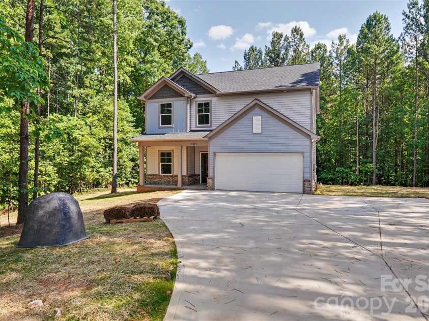 4424 Mountain Creek Road, Iron Station, NC 28080.  MLS# CAR4386175, YatesRealty ID 34615. 