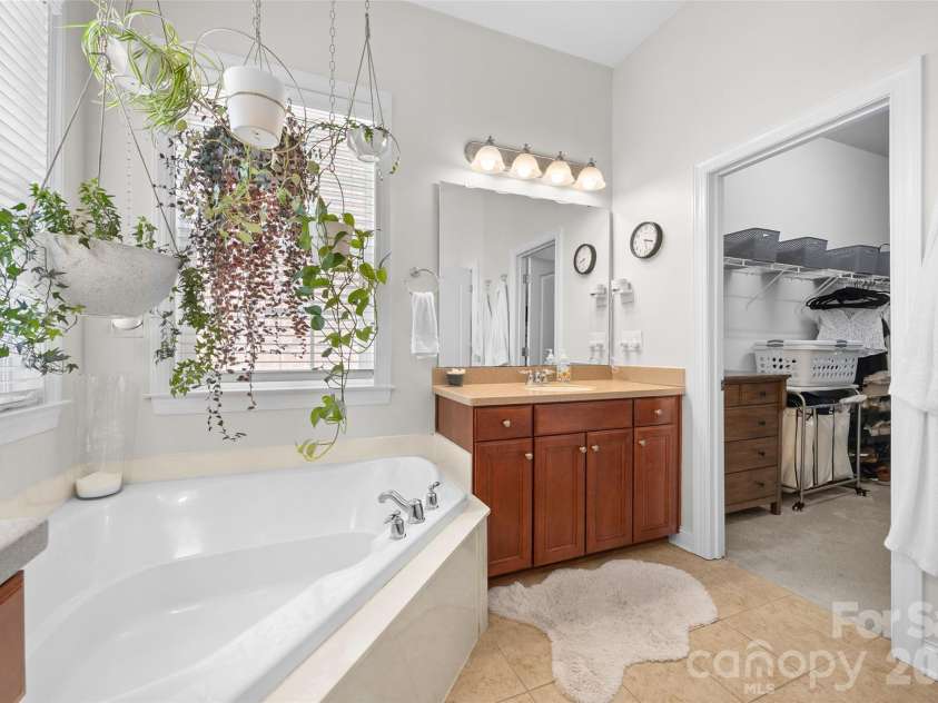 15108 Alijon Court, Charlotte, NC 28278.  MLS# CAR4396745, YatesRealty ID 34616. 