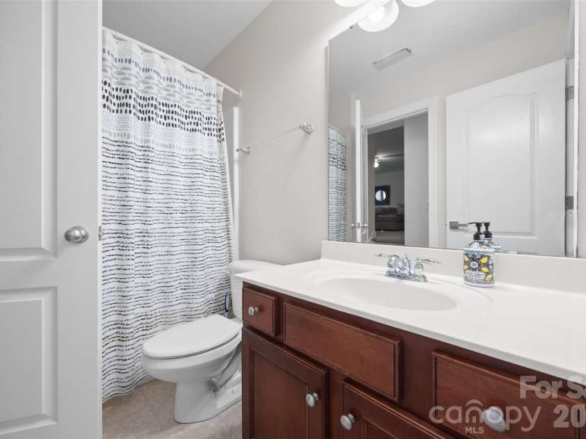 15108 Alijon Court, Charlotte, NC 28278.  MLS# CAR4396745, YatesRealty ID 34616. 