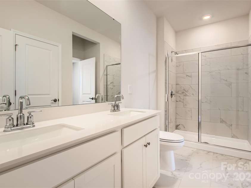 8459 Norman Forest Road, Lancaster, SC 29720.  MLS# CAR4294027, YatesRealty ID 34616. Bathroom 2