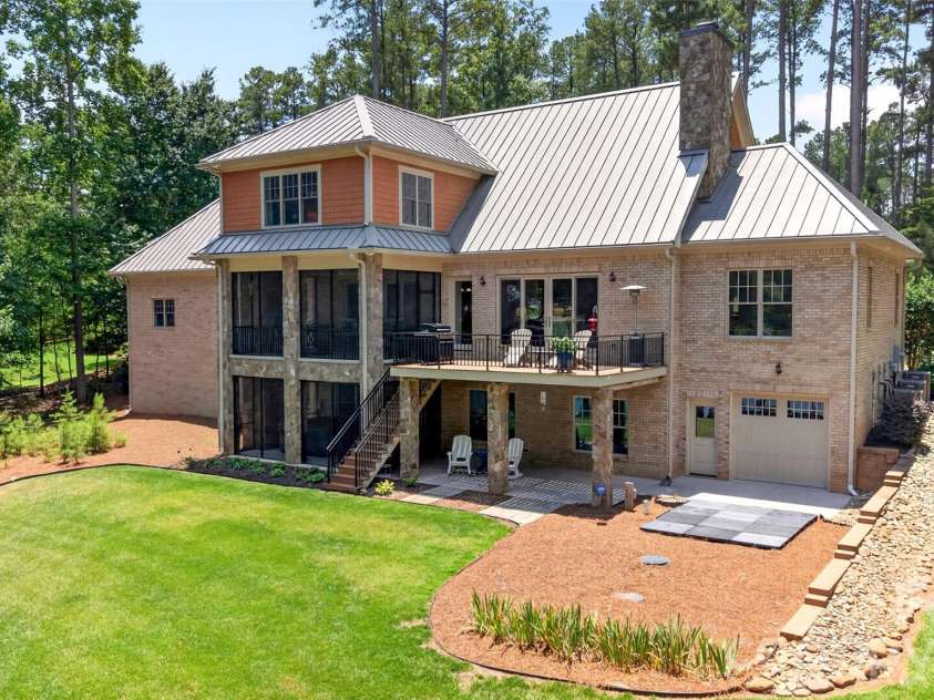166 Balmoral Drive, Mooresville, NC 28117.  MLS# CAR4396436, YatesRealty ID 34617. 